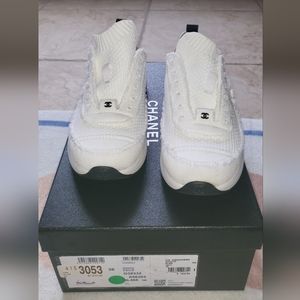 CHANEL White Sneakers Modern Minimalist Design